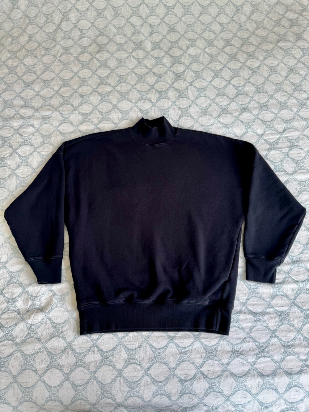 TNA Fleece Bloyfriend Oversized Black Turtleneck Crewneck Women’s Sweatshirt